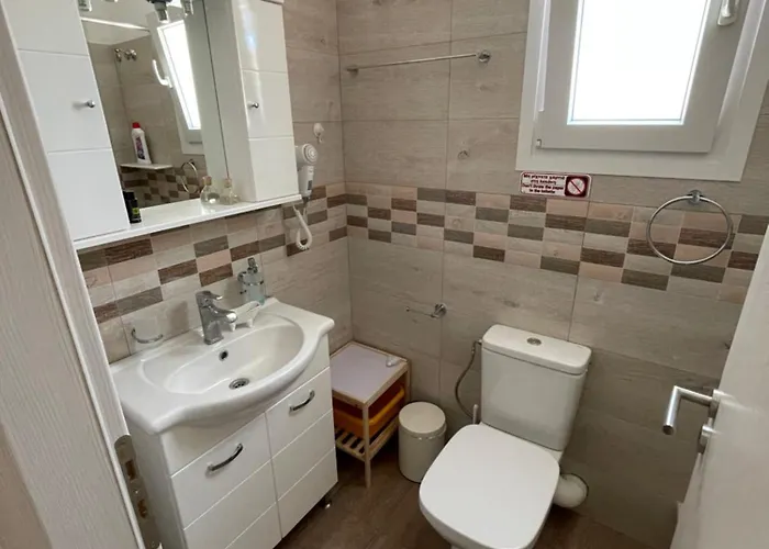 アパート Actis 2 *